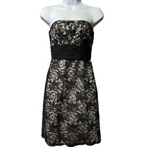 White House Black Market Lace Cocktail Dress size 0 Black and Beige with Beading